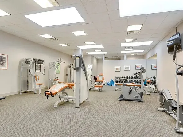 756 Myrtle Avenue image 9 of 9