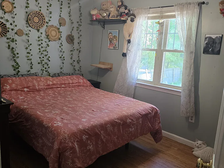 15 Autumn Hill Rd — Photo 2