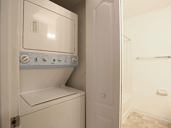 4th image of 4372 Casa Brazilia Dr #1