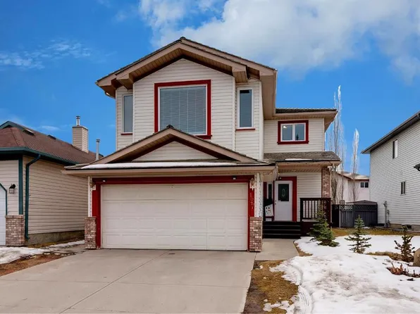 127 N Woodside Cres NW, Airdrie, AB T4B 2K4