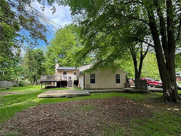 4th image of 179 Maplelane Dr
