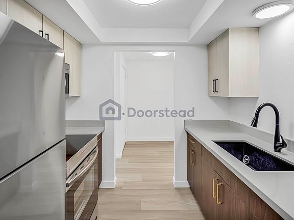 2nd image of 5602 Seahurst Ave #2