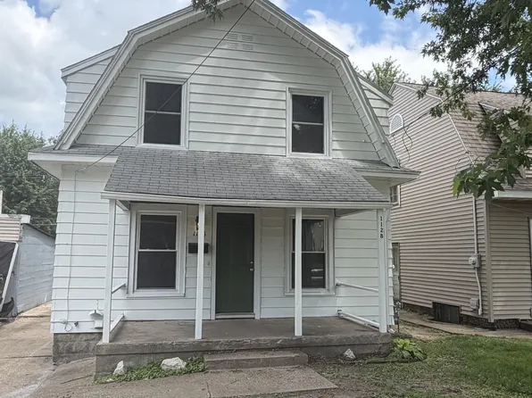1128 Summer St, Pekin, IL 61554