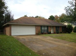 337 Meadow Ridge Dr, Ridgeland, MS 39157