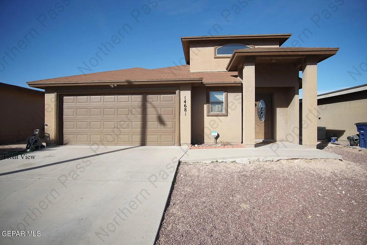 4 bed, 2.5 bath, 1802 sqft, $1,865 — Photo 1