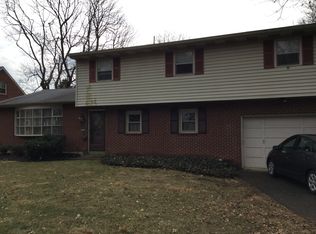 3601 Cloverfield Rd, Harrisburg, PA 17109