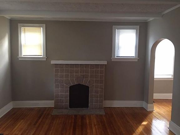 4th image of 3651 Boudinot Ave