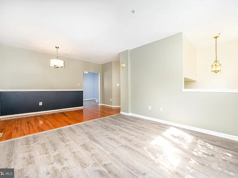 12121 Amber Ridge Cir — Photo 9