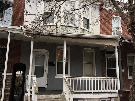 2nd image of 225 N Rodney St