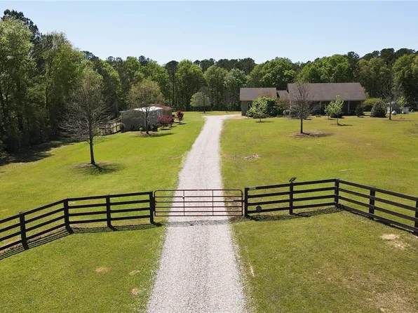 535 County Road 83, Notasulga, AL 36866