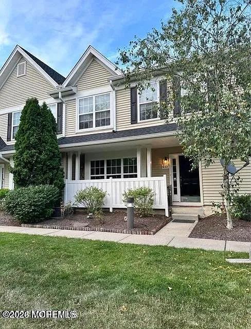 2 bed, 2.5 bath, 1247 sqft, $2,800 — Photo 2