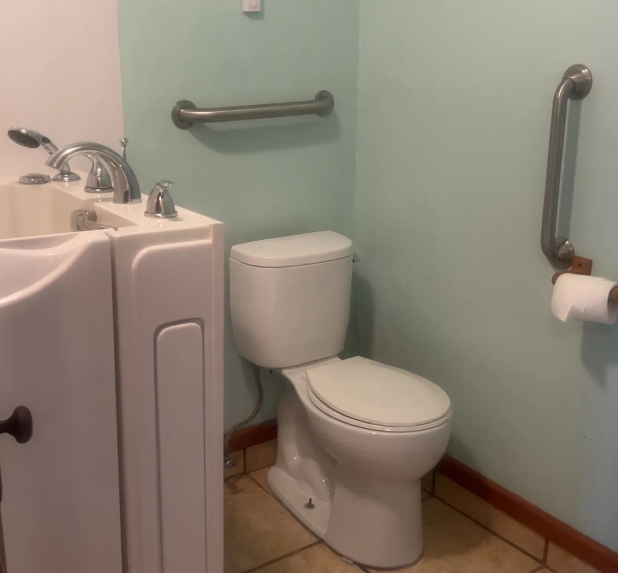 2 bed, 1723 sqft, $1,595 — Photo 3