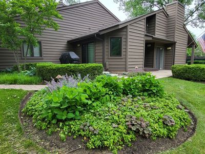 63 Lakewood Cir UNIT 63, Saint Charles, IL, 60174