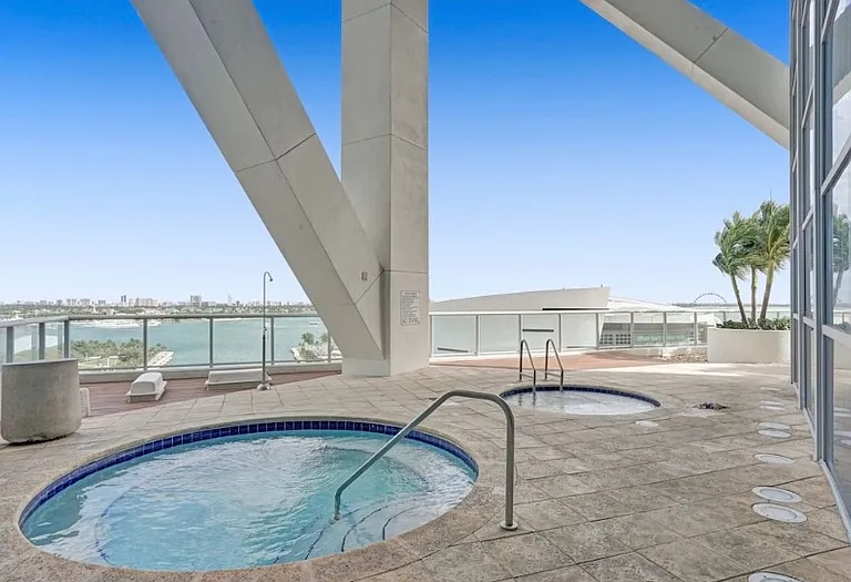 888 Biscayne Blvd #3911 — Photo 11