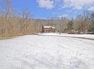 33 Weitz Rd, Hopewell Junction, NY 12533