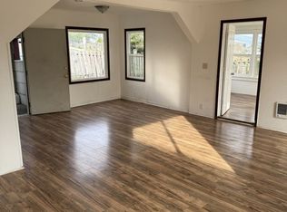 905 Ingersoll Ave, Coos Bay, OR 97420
