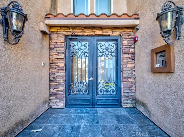 5132 Maplewood Ave APT 203, Los Angeles, CA 90004