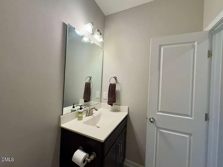 2223 Chattering Lory Ln — Photo 43