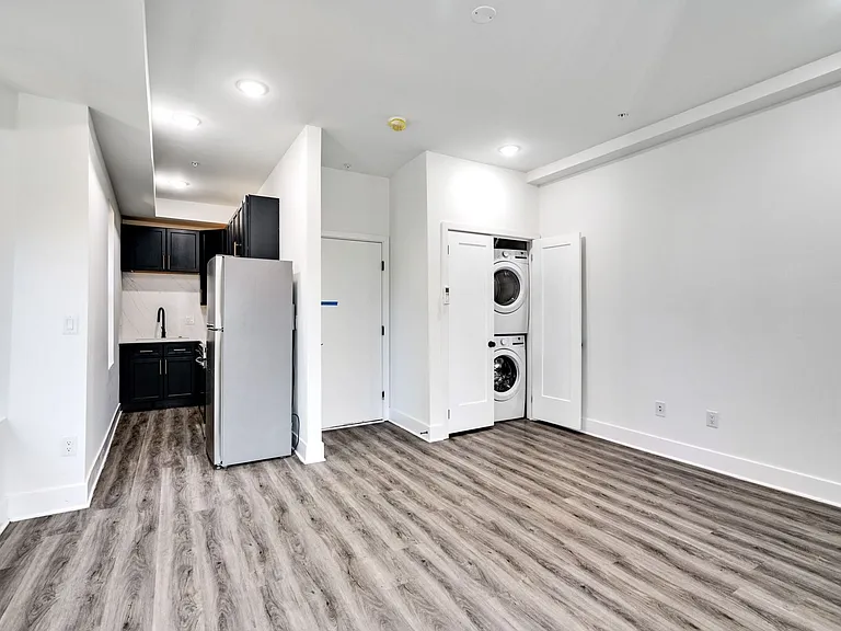 4735 Hazel Ave — Photo 52