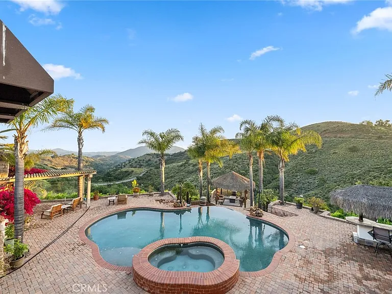 44915 Palladian Ct — Photo 54