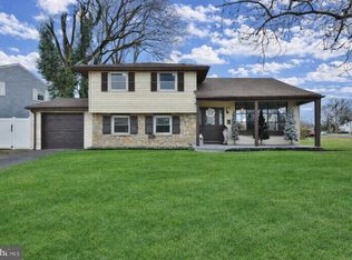 212 E Franklin Ave, Edgewater Park, NJ 08010