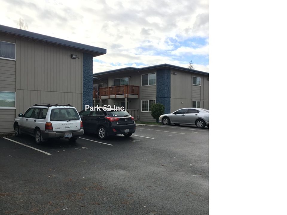 1st image of 230 S 80th St APT 6