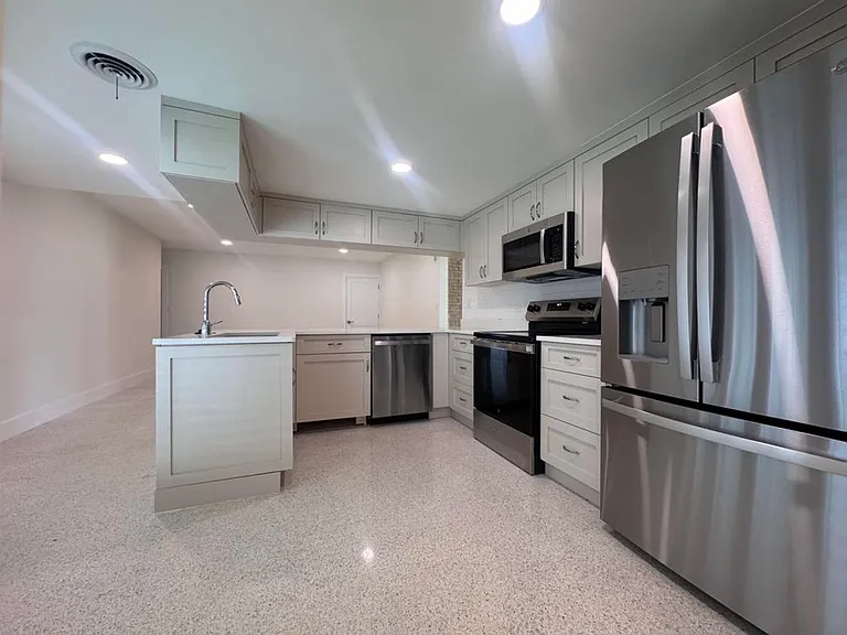 113 Royal Dunes Blvd — Photo 8