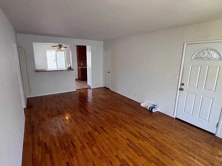 834 Grant St #4 — Photo 9