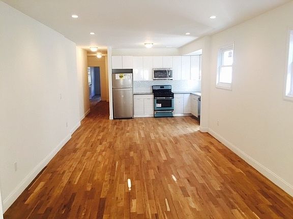 2nd image of 10433 88th Ave