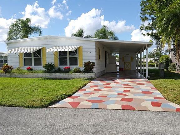 2nd image of 724 Fairmount Dr