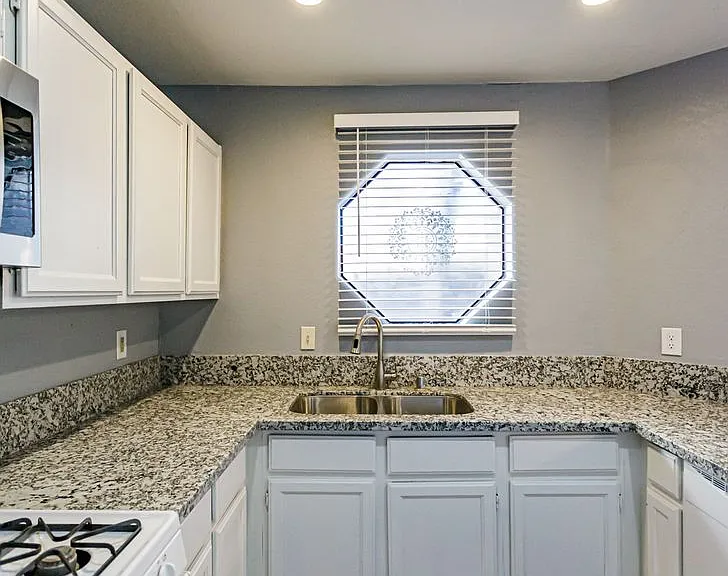 5036 S Rainbow Blvd #104 — Photo 12