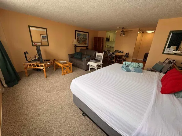 2572 Lemon Rd APT 901, Honolulu, HI 96815
