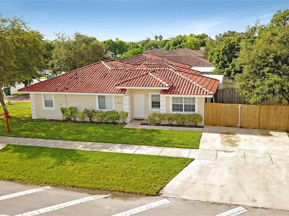 20004 SW 122nd Ct, Miami, FL 33177