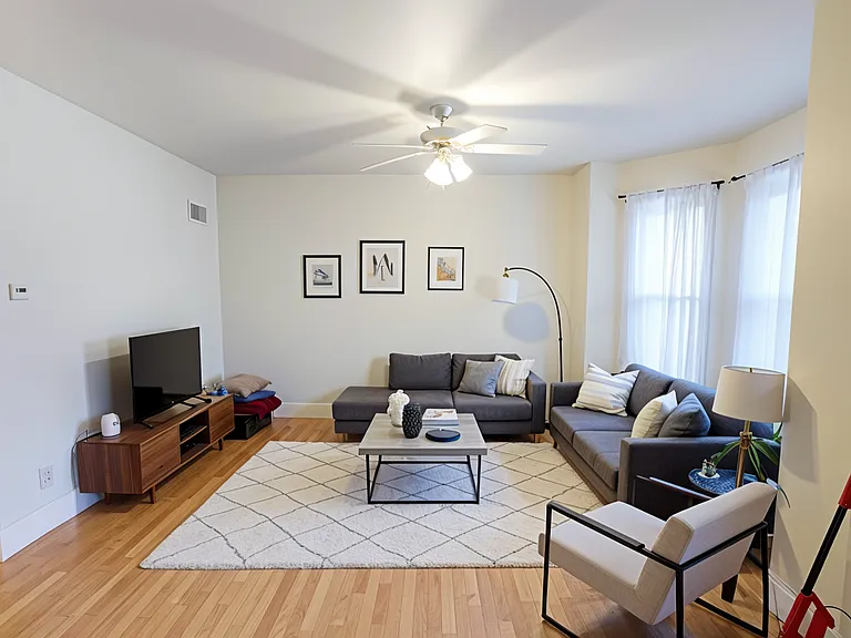 216 Freeman St #U-2 — Photo 2