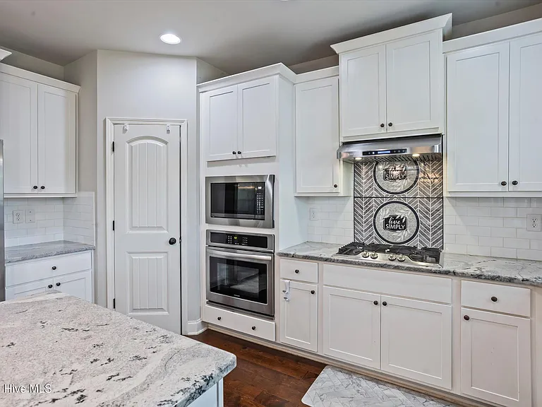 1014 Sluice Gate Dr — Photo 16