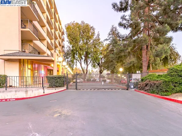 3909 Stevenson Blvd APT 405, Fremont, CA 94538