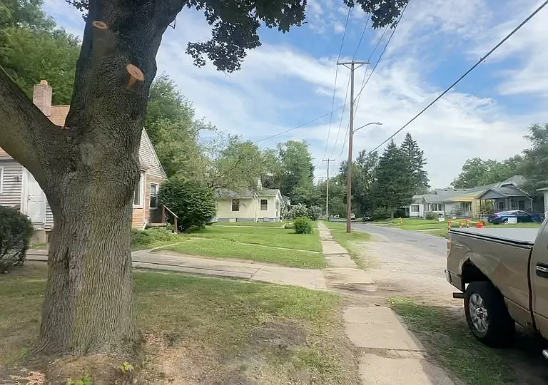 919 Turner Ave — Photo 18