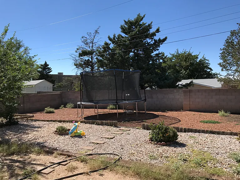 4113 Chama St NE — Photo 31