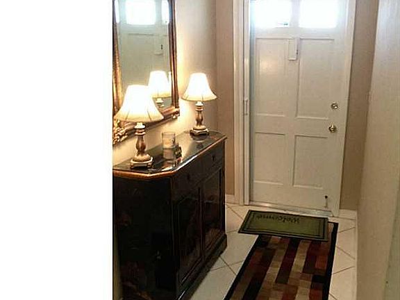 4th image of 3201 NE 29th St APT 305