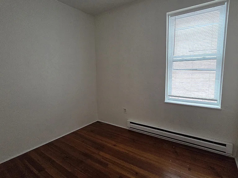 14 Battery St #4R — Photo 10