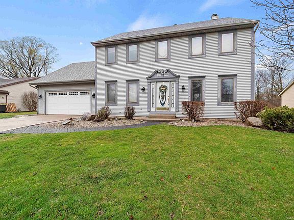2nd image of 7811 Welshire Blvd