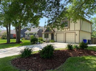 3141 Asbury Dr, Columbus, OH 43221