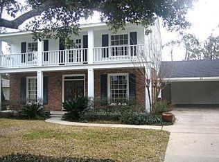 111 Bayou Cir, Gulfport, MS 39507