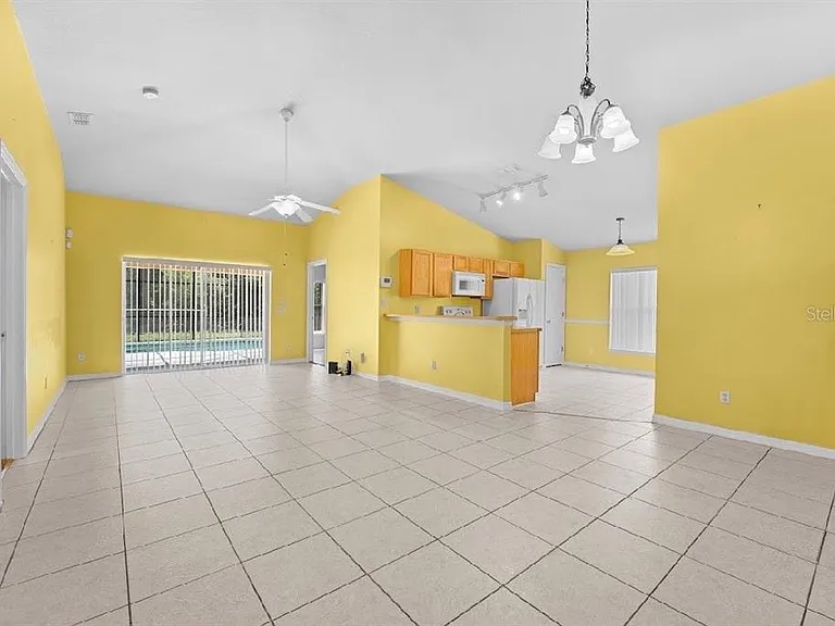 131 Sandy Ridge Dr — Photo 7