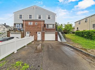 129 Drake Ave, New Rochelle, NY 10805