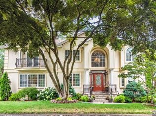 336 Grove St, New Milford, NJ 07646
