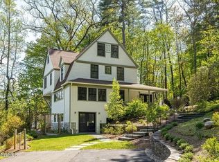 10 Berkshire Heights Rd, Great Barrington, MA 01230
