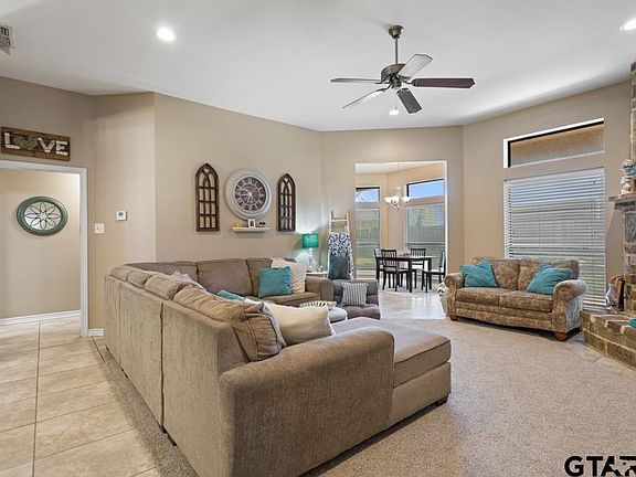 4th image of 918 Millstone Ln