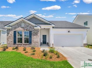 230 Lakepointe Dr, Port Wentworth, GA 31407