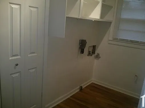 1002 Beaumont Ave — Photo 14